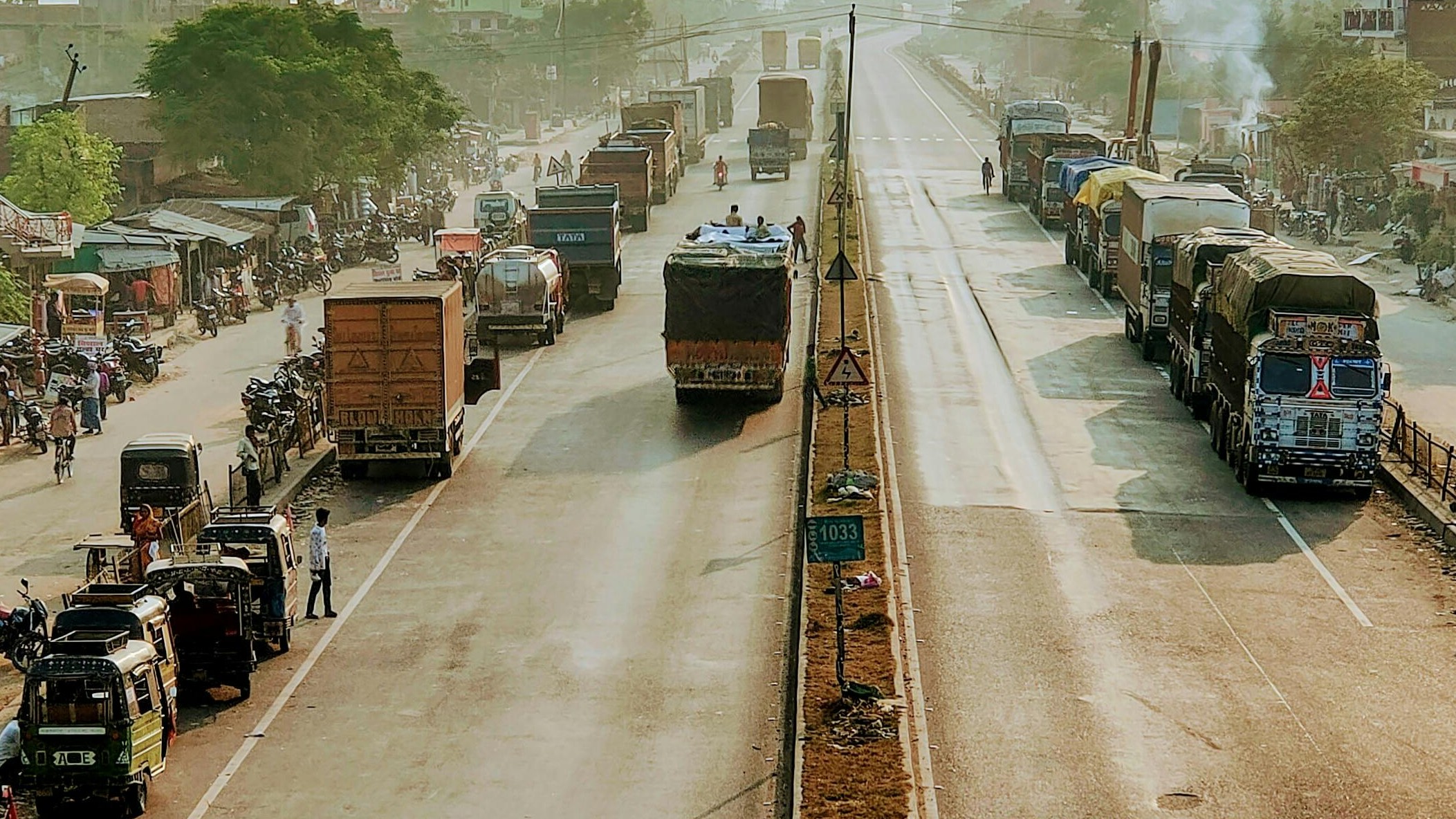 Transportistas siguen cortando