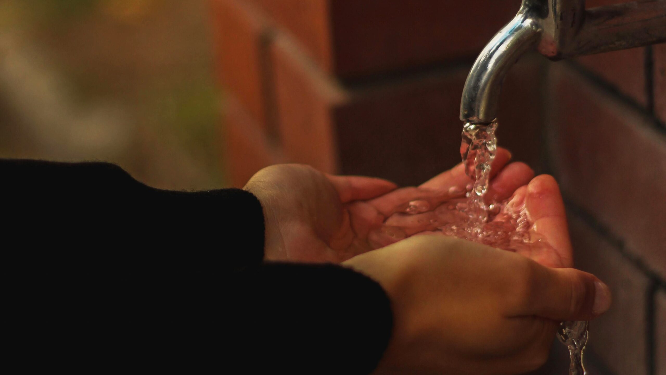 Misiones invertirá recursos propios para garantizar el acceso al agua.
