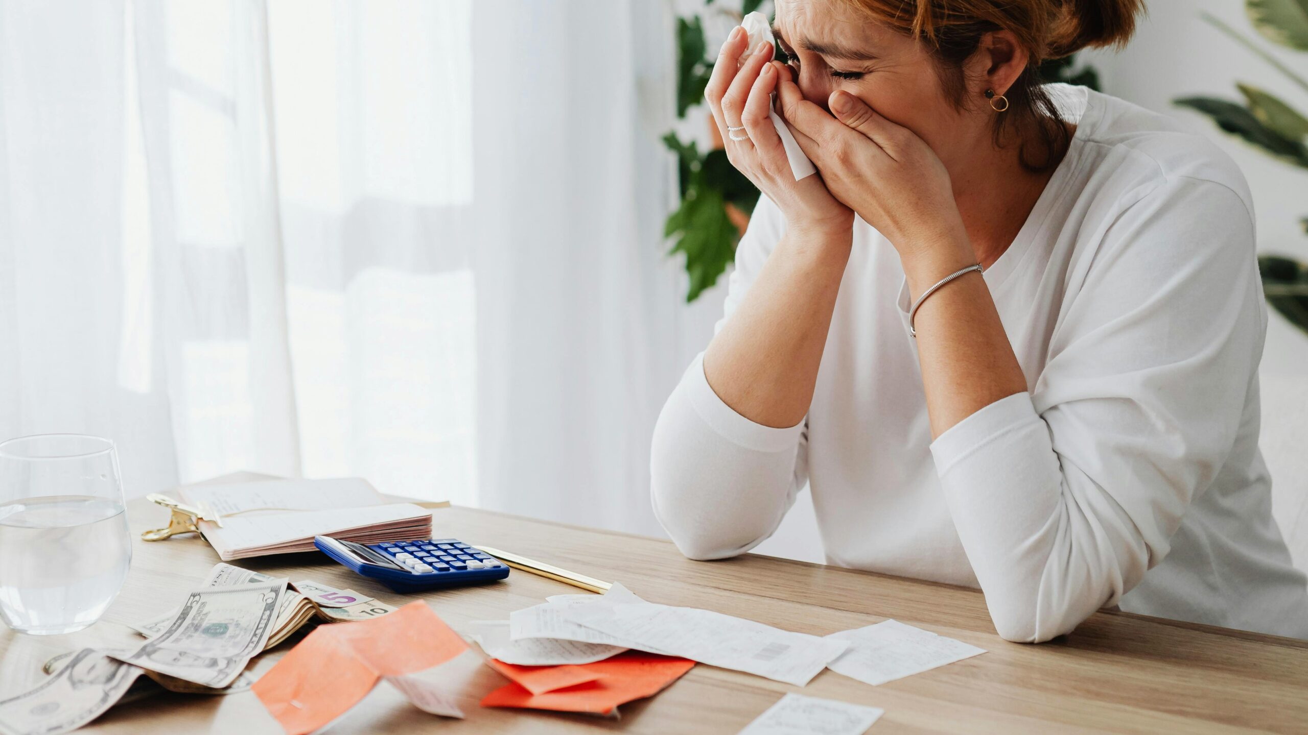 Prorrogaron la refinanciación de deudas de empleados públicos
